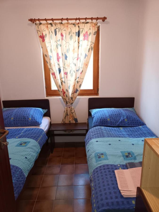 Apartmani Sikic Metajna Zewnętrze zdjęcie